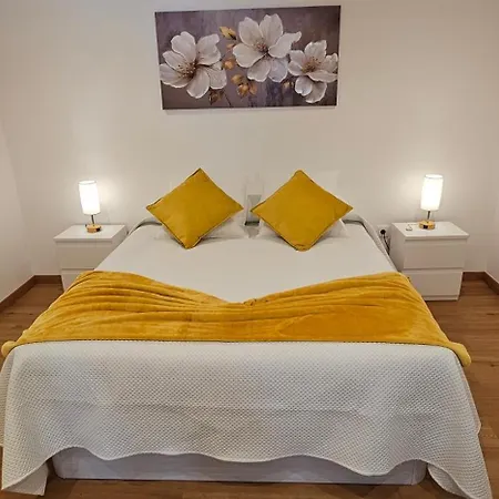 Casa Dos Azevedos * Camara de Lobos